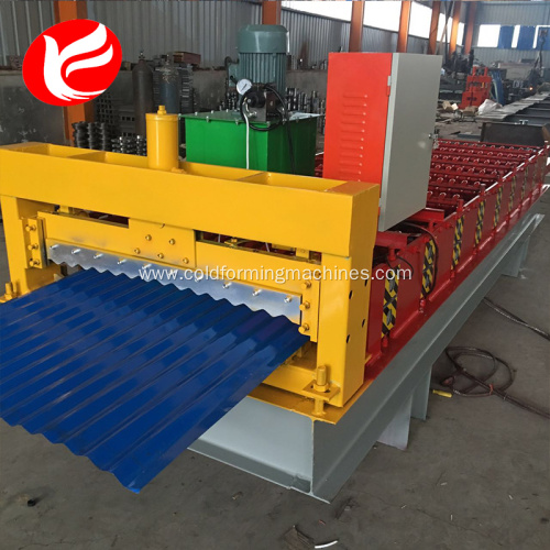 Color steel corrugated roof plate roll forming machine
